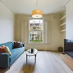 Pass The Keys Modern Apartment In East London